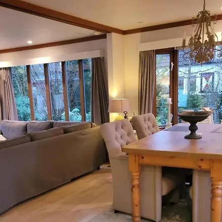 De Blauwe Reiger mooi dubbel chalet in de Veluwse bossen Putten Buitenkant foto